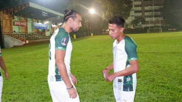 Gustavo Lopez berseragam PS TIRA