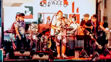 Pusakata, Is Eks Payung Teduh