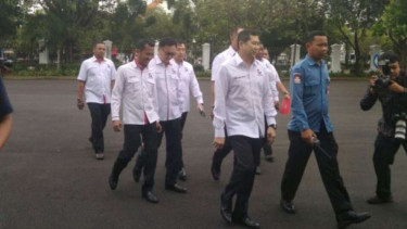 Hary Tanoesoedibjo bersama petinggi Perindo di Istana Negara.