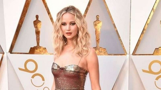Jennifer Lawrence.