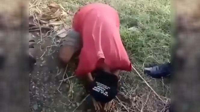 Anak melanggar aturan berkendara.