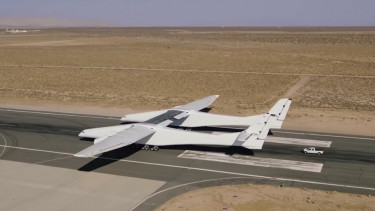 Pesawat terbesar dunia, Stratolaunch