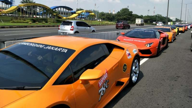 Lamborghini Club Indonesia (LCI) gelar touring