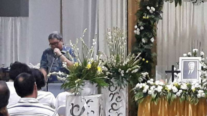 Ibadah penghiburan untuk Hari Darmawan