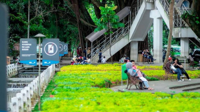 Taman Balai Kota Bandung.