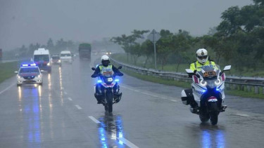 Kakorlantas Irjen Pol Drs Royke Lumowa mengecek jalur mudik naik moge