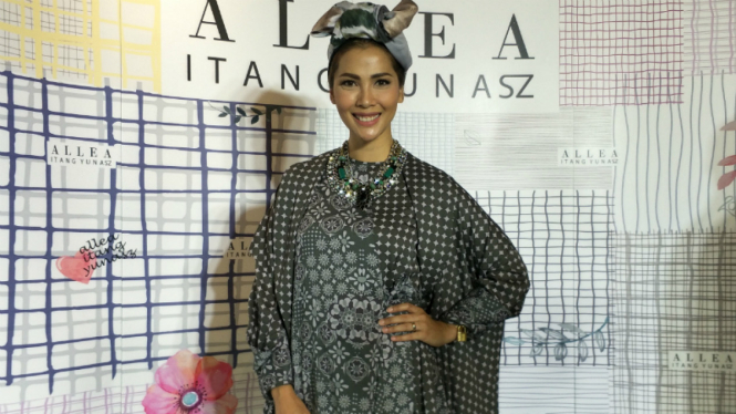 Nadia Mulya.
