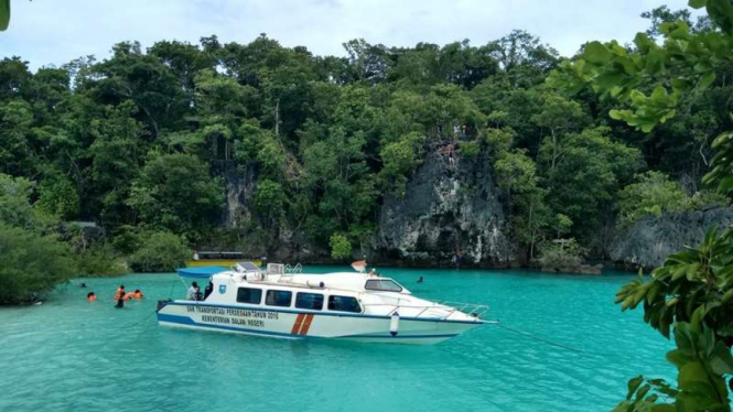 Pulau Baer Maluku Tenggara