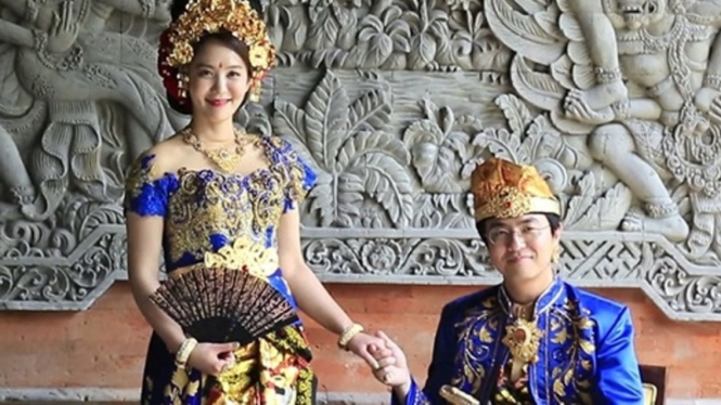 Park Ji Yoon dan Choi Dong Seok