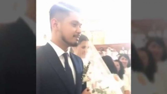 Petra Sihombing dan Firrina