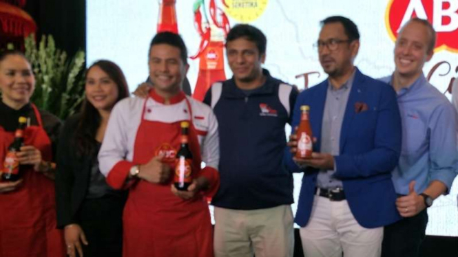 Para Chef ditantang makan mie pedas
