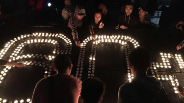 Aksi Earth Hour di Jakarta