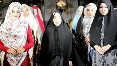 Koleksi busana muslim Jawhara Syari 