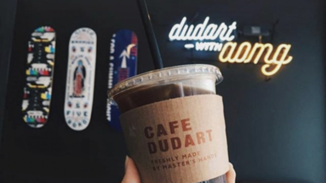 Kafe Dudart, milik Jay Park