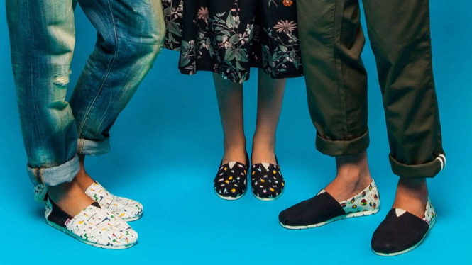 Produk sepatu Wakai.