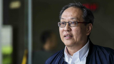 Tersangka kasus dugaan korupsi proyek pengadaan KTP elektronik Made Oka Masagung