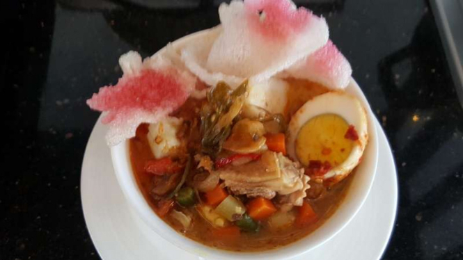 Lontong sayur Medan