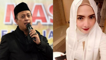 Opick dan Yulia Mochamad