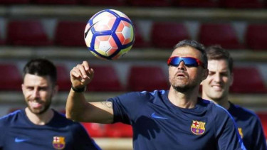Luis Enrique saat masih menjadi pelatih Barcelona