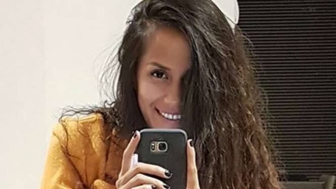 Lia Waode