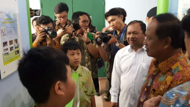 Pameran Sains dan Teknologi Ilmuwan Cilik