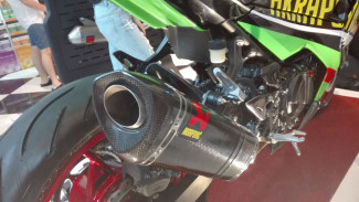 Bikin Ninja 250 Makin Kece dengan Knalpot Ini