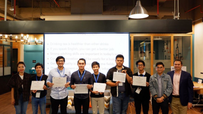 Peserta boot camp Power of Words