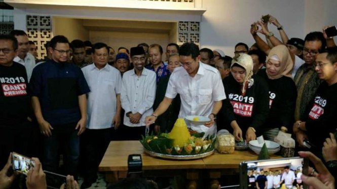 Prabowo Subianto hadiri peresmian Sekretariat Bersama PKS-Gerindra.
