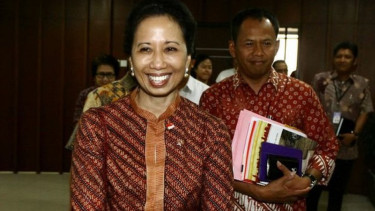 Menteri BUMN Rini Soemarno mengklaim mengupayakan keuntungan negara dalam perbincangannya yang viral dengan Dirut PLN, Sofyan Basir. - DETIKCOM/Agung Pambudhy