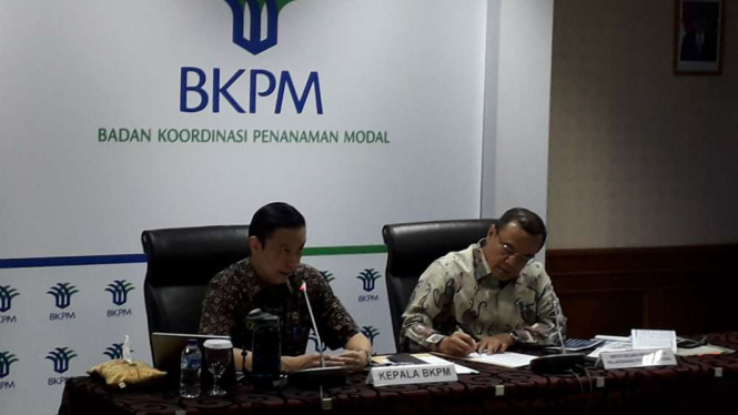Kepala BKPM Thomas Lembong di kantornya.