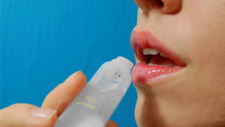 Jangan Gunakan Make-up Remover untuk Hapus Lipstik, Ini Bahayanya