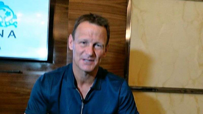Legenda MU, Teddy Sheringham saat berkunjung ke Jakarta.