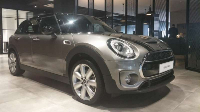 Mobil Mini.