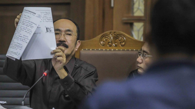 Terdakwa kasus merintangi penyidikan kasus korupsi KTP elektronik, Fredrich Yunadi