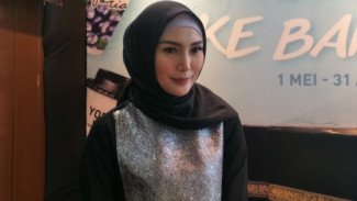 Trik Fenita Arie agar Anak Lebih Semangat Bangun Sahur
