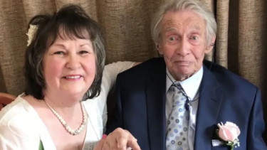 Margaret dan Donald Kerr