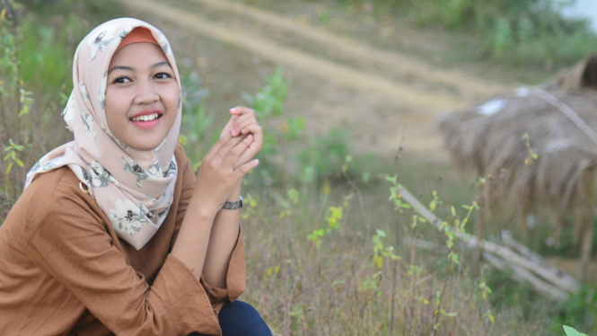 Wanita berhijab