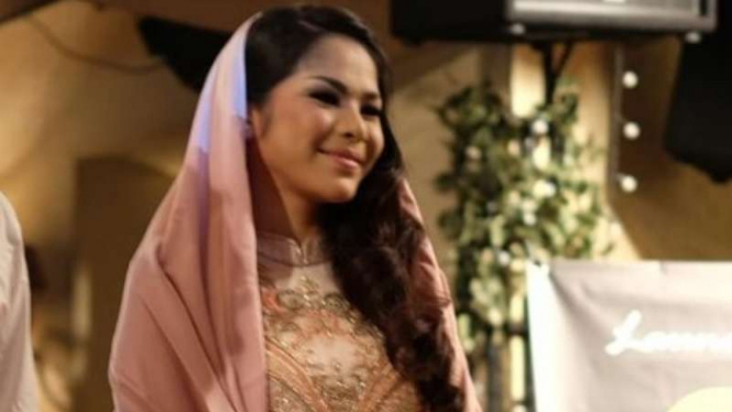 Windy Yunita Ghemary eks Indonesian Idol