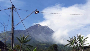 Letusan freatik Gunung Merapi