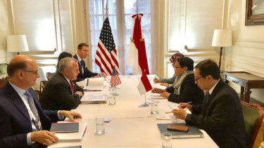 Menlu Retno Marsudi dalam pertemuan dengan negara G-20 Buenos Aires, Argentina