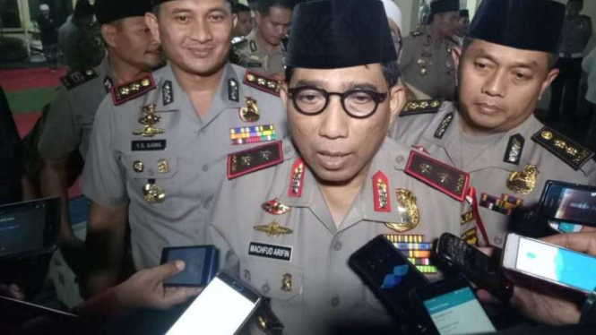 Kapolda Jatim Irjen Pol Machfud Arifin.