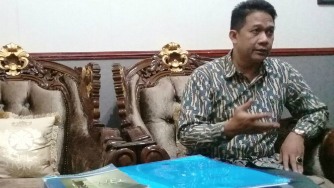 Guru Besar Fakultas Ilmu Hukum Undip Prof Suteki