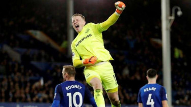 Kiper Everton, Jordan Pickford.