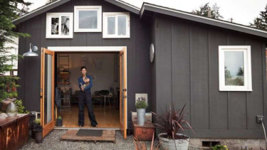 Garasi tua jadi tempat tinggal cantik