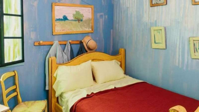 Kamar yang serupa dengan lukisan kamar Van Gogh