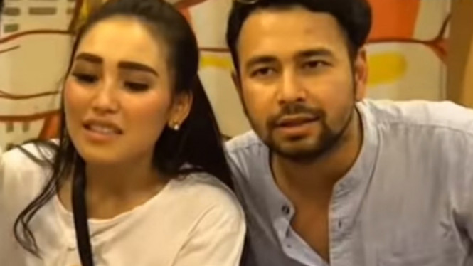 Raffi Ahmad dan Ayu Ting Ting.