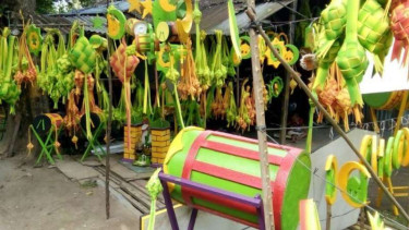 Pernak-pernik Lebaran.