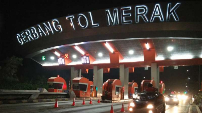 Gerbang Tol Merak