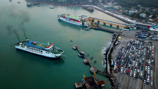 Tak Mau Macet Parah di Pelabuhan Merak, Kapolri Dorong Sistem First Come First In