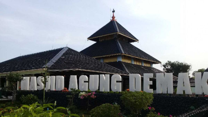 Masjid Agung Demak